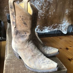 Old Gringo Leopardito Cowboy Boots